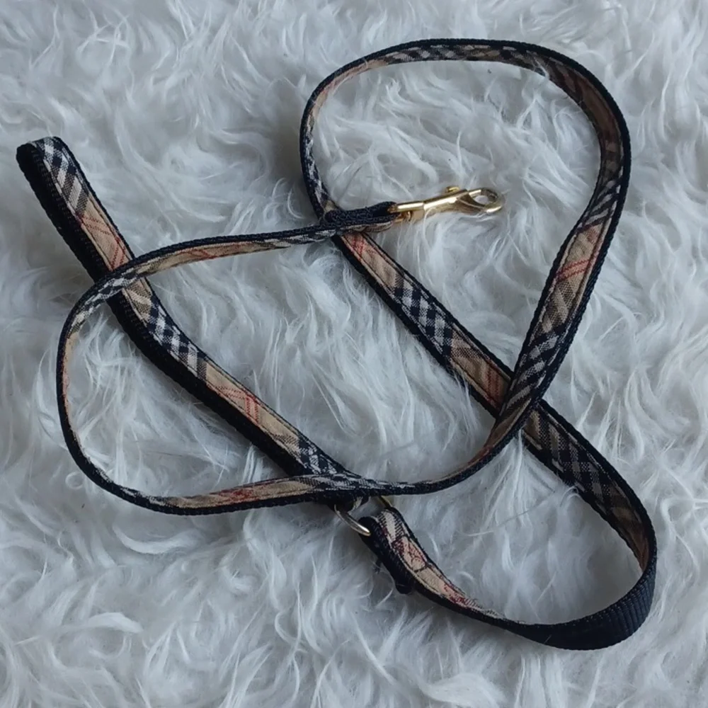 Leash